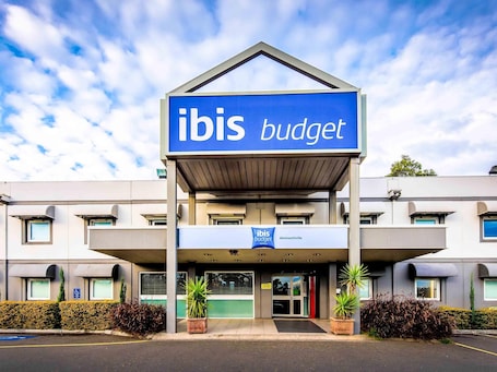 Exterior. ibis budget Wentworthville