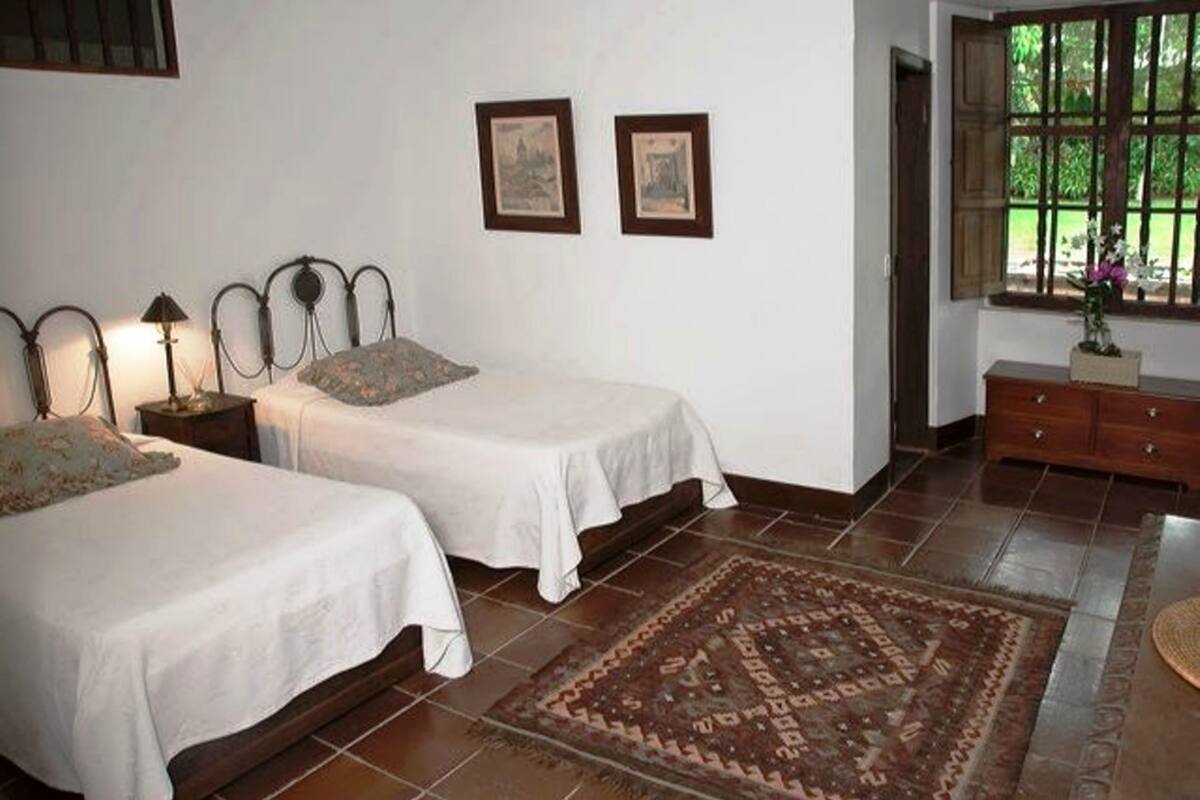 Standard Single Room | Minibar, in-room safe, soundproofing, cots/infant beds