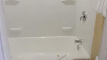Standard Single Room, 1 Queen Bed | Bathroom | Hair dryer, towels