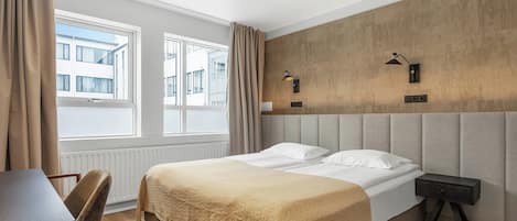 Desk, WiFi (free), bed sheets