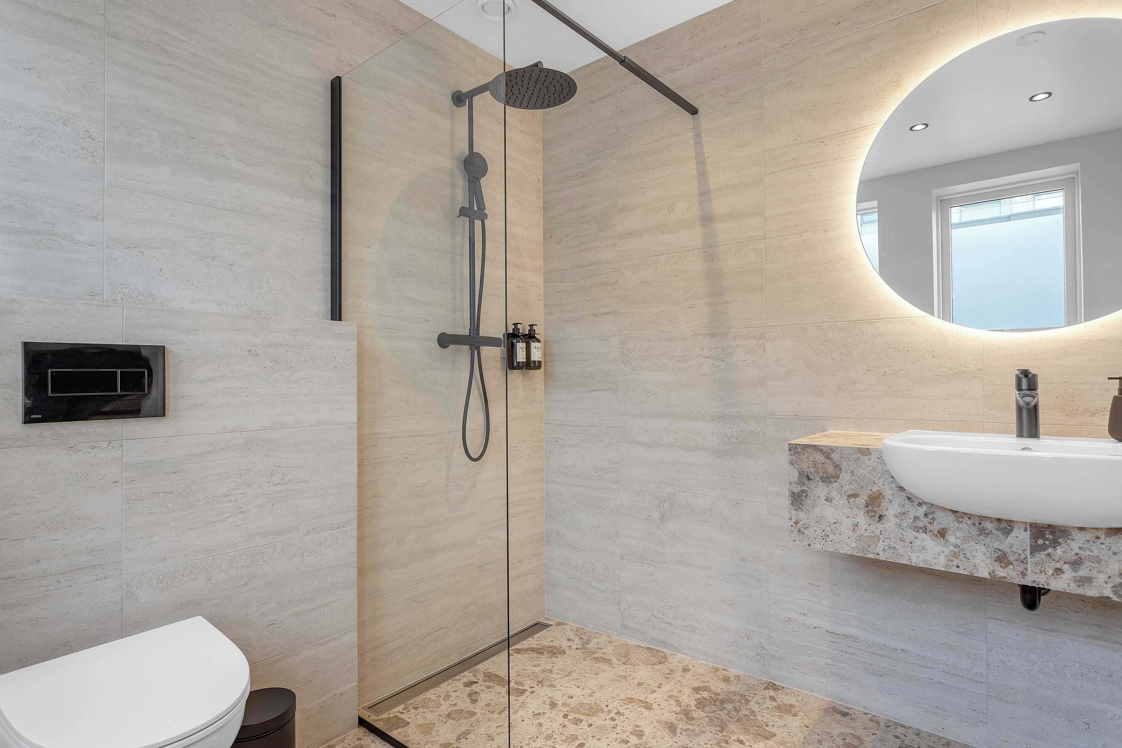 Photo - Alva Hotel Brautarholt