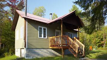 Chalet, 2 Bedrooms, Fireplace (St-Hubert) | 2 bedrooms