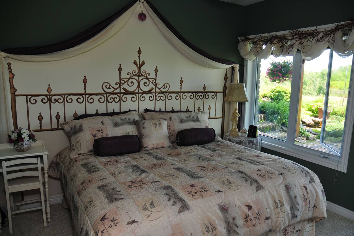 The Serenity Room