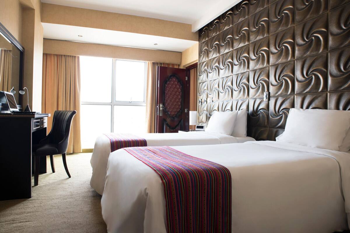 Minibar, in-room safe, desk, blackout drapes