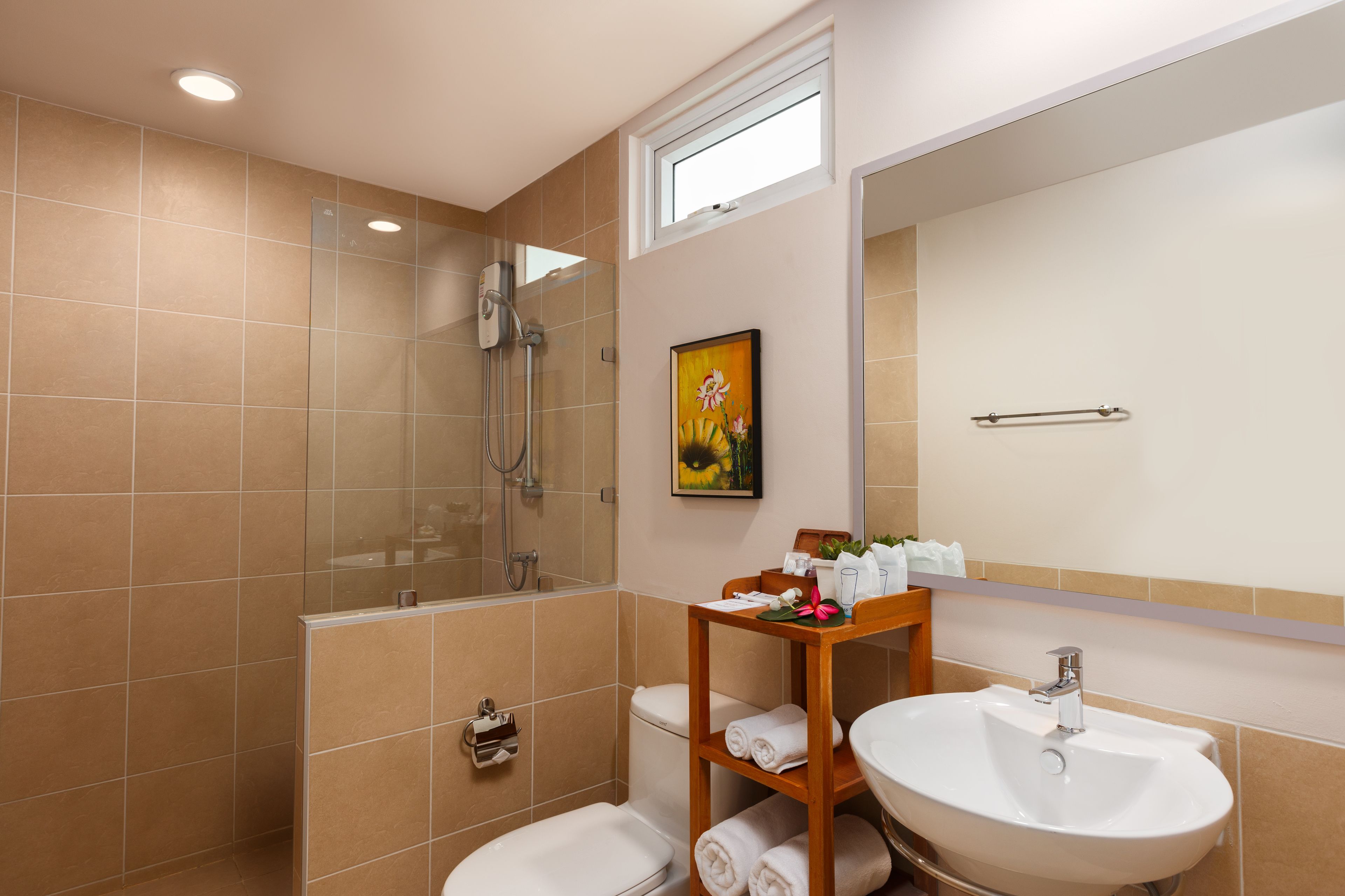 free toiletries, hair dryer, bidet, towels