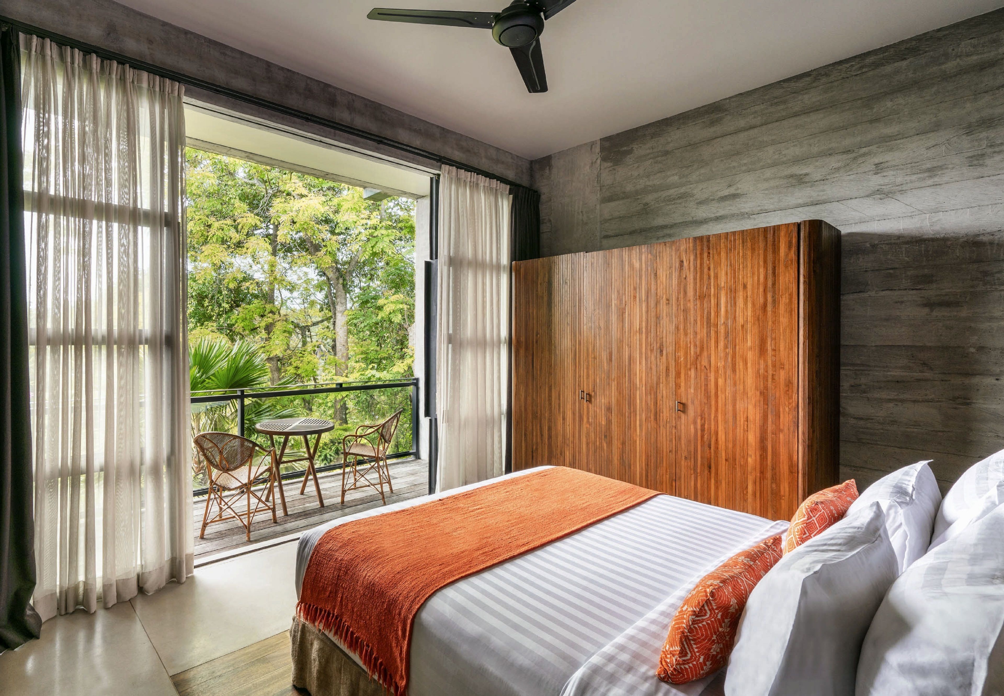 Suite, 1 King Bed (Forest) | Valley view