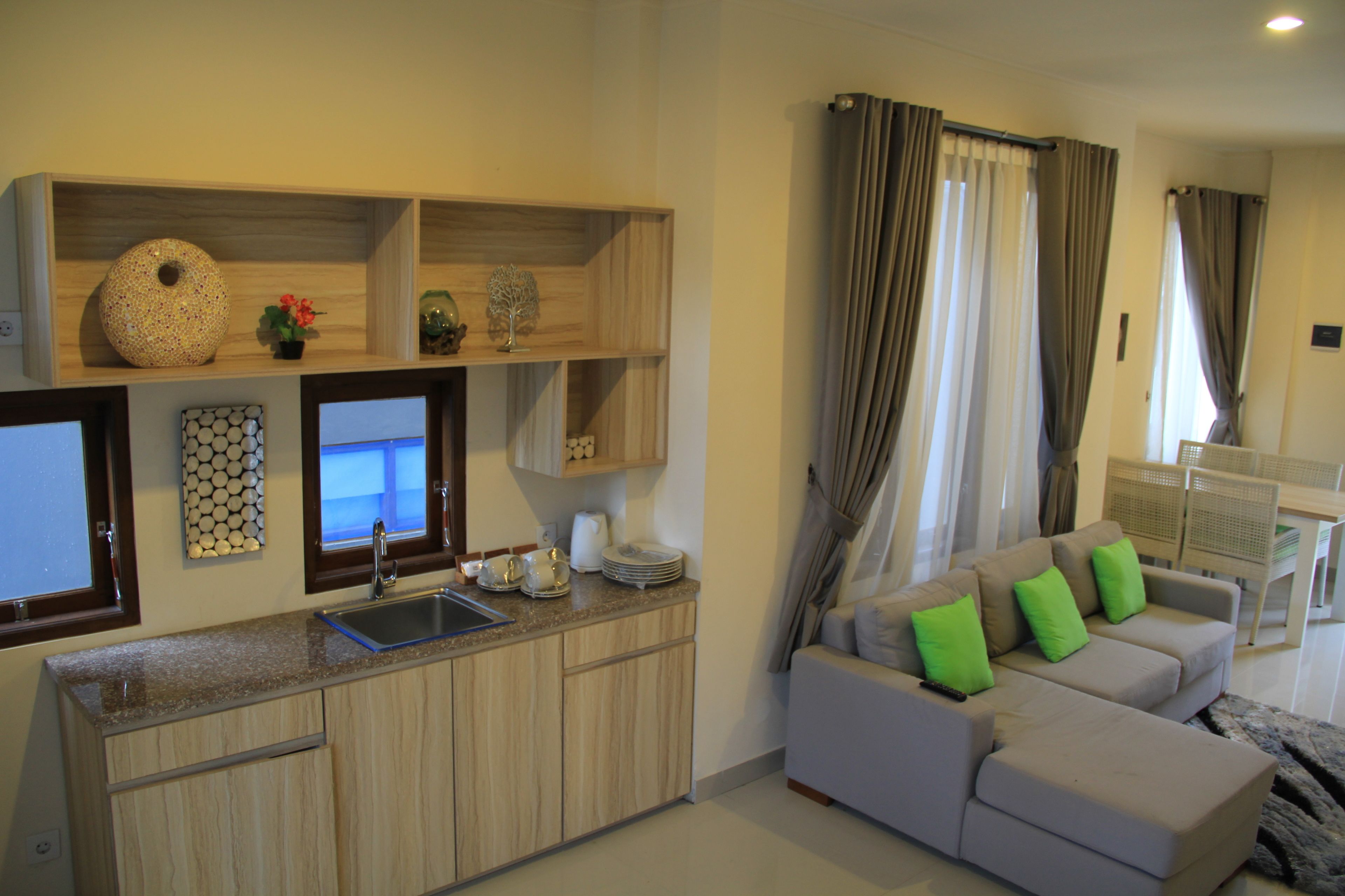 villa, 3 bedrooms | living area | 32-inch led tv with cable channels, tv