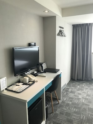 Habitación triple Deluxe | Servicios de la habitación