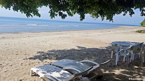 Private beach - 67th Heaven Holiday Resort (Puerto Princesa)