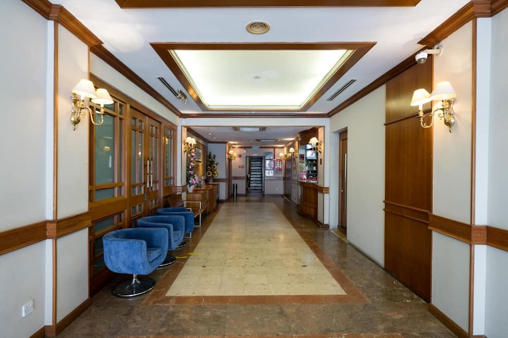 Four Chain View Hotel