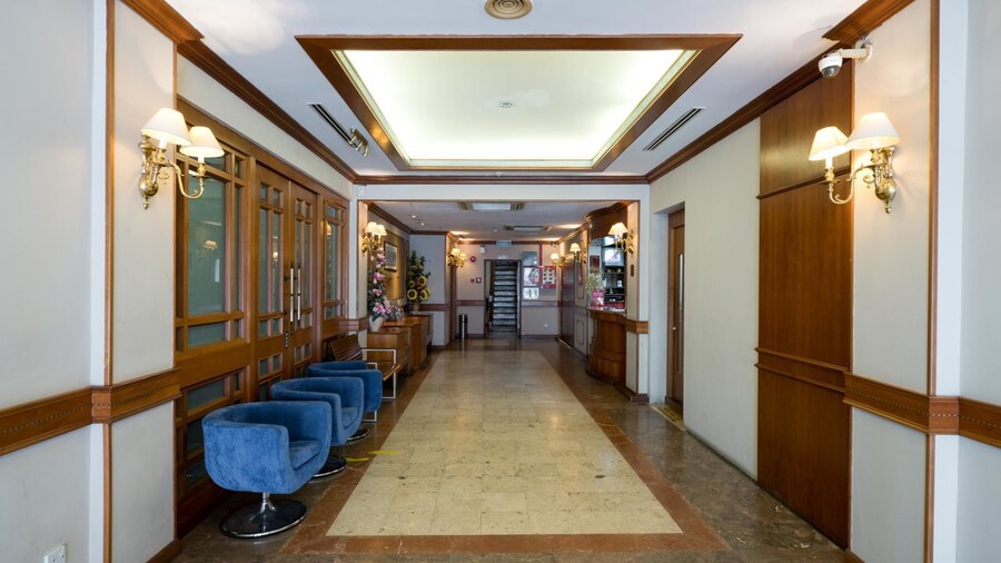 Four Chain View Hotel