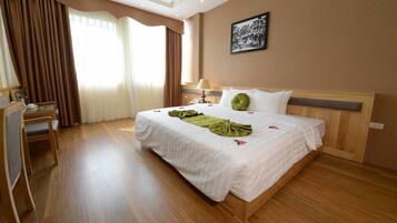 Suite | Minibar, in-room safe, desk, soundproofing