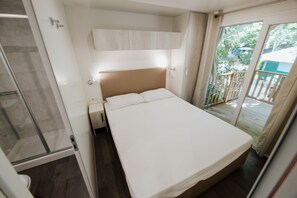 Mobile Unterkunft (Sunshine) (4 Adults + 2 Children)