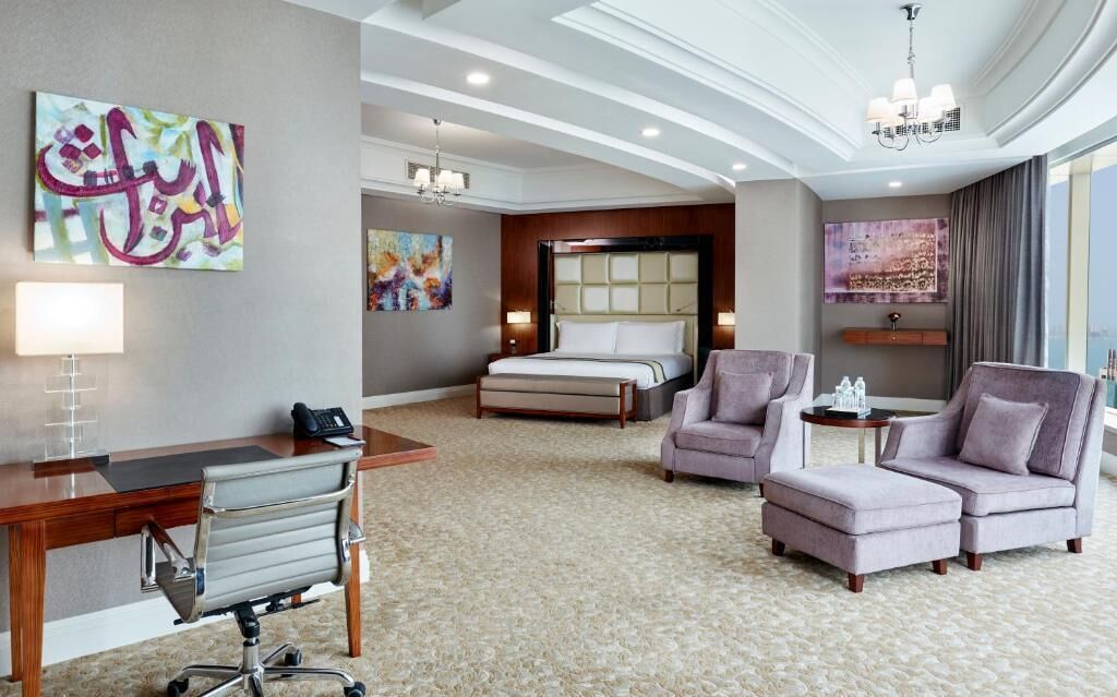 Egyptian cotton sheets, premium bedding, pillow-top beds, in-room safe