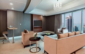 Kamar Grand, 1 kamar tidur, Bebas Asap Rokok | Area keluarga | TV LCD
