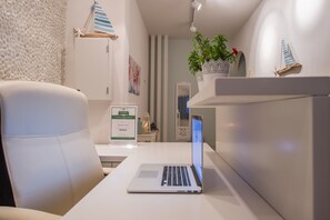 Reception - Aphrodite Studios (Astypalaia)