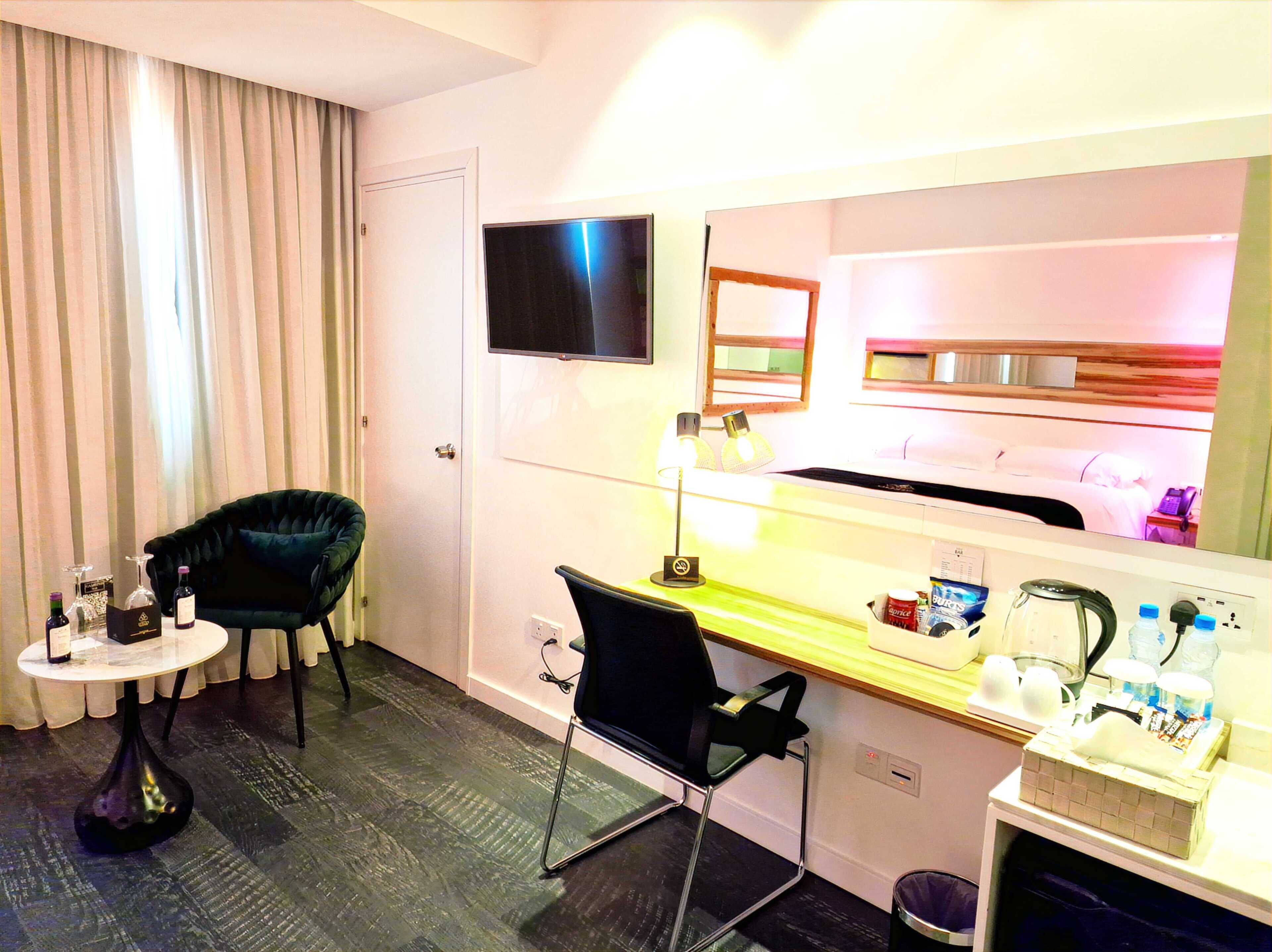 standard double room (inland view, no balcony) | premium bedding, minibar, in-room safe, individually furnished