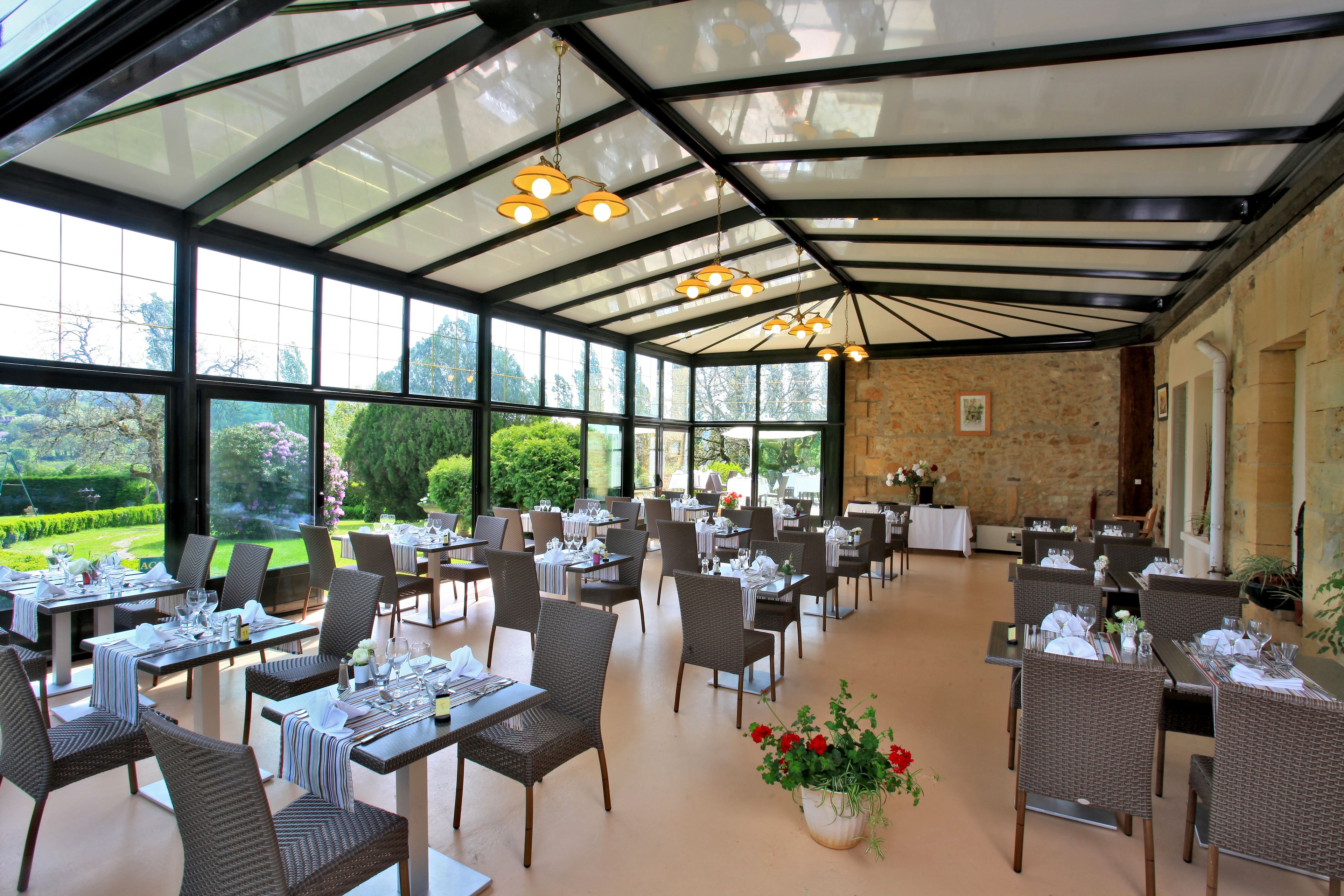 dinner served, french cuisine, garden views