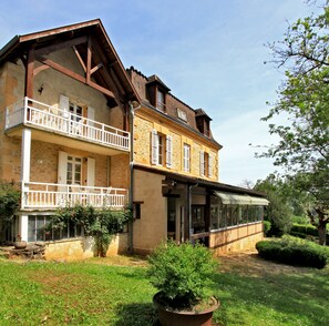 Front of property - Hôtel La Verperie (Sarlat-la-Canéda)
