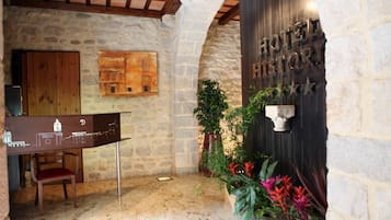 Reception hall