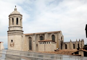 Exterior - Apartments Historic (Girona)