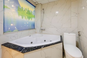 Suite Double Room | Bathroom - Home Hotel Hanoi (Hanoi)