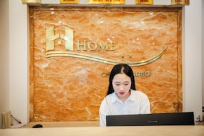 Reception - Home Hotel Hanoi (Hanoi)