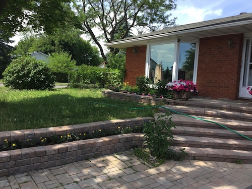 Mac Bed and Breakfast