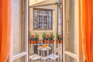 Apartment, Balcony | Balcony - Tritone Top House (Rome)