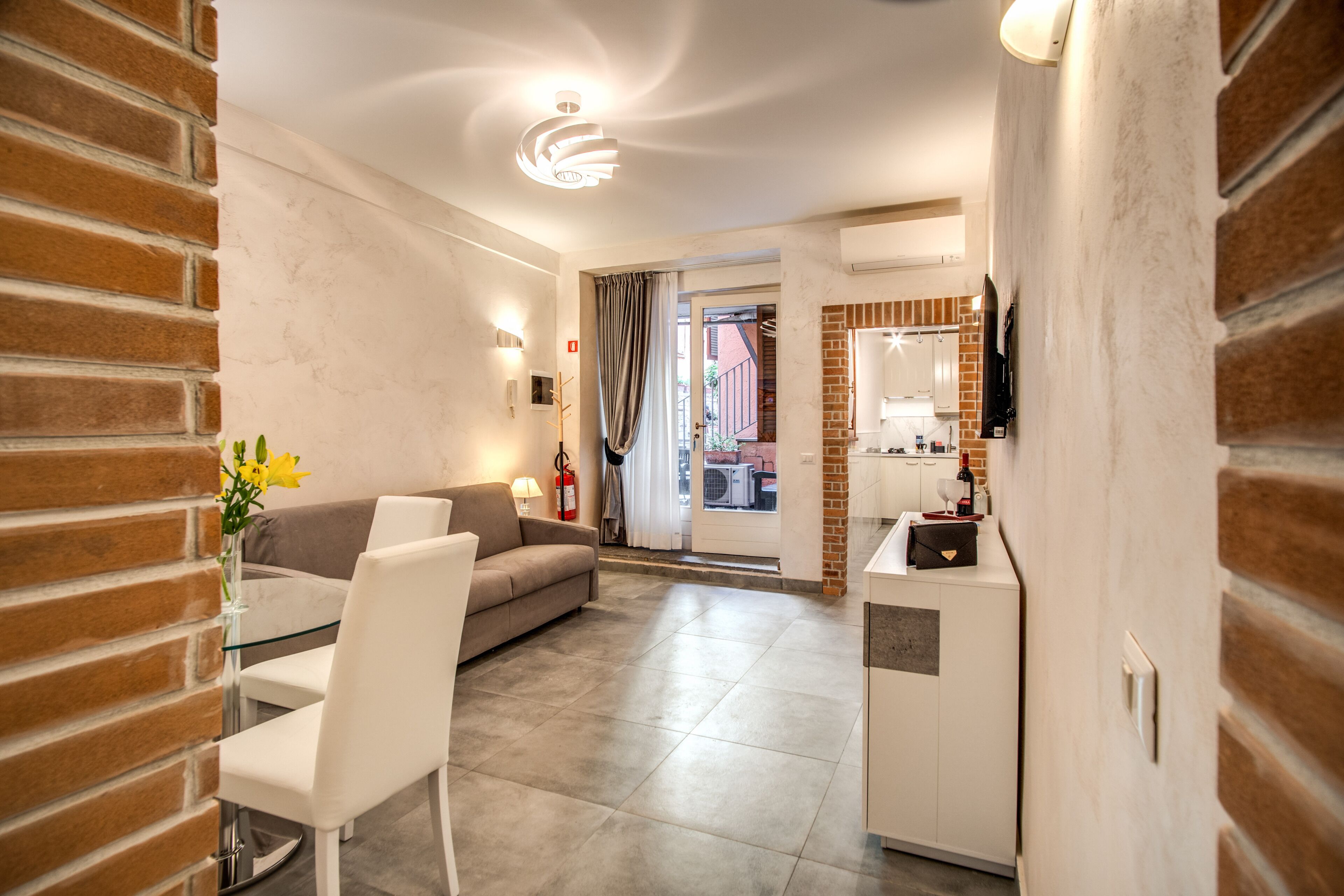 Foto - Tritone Top House