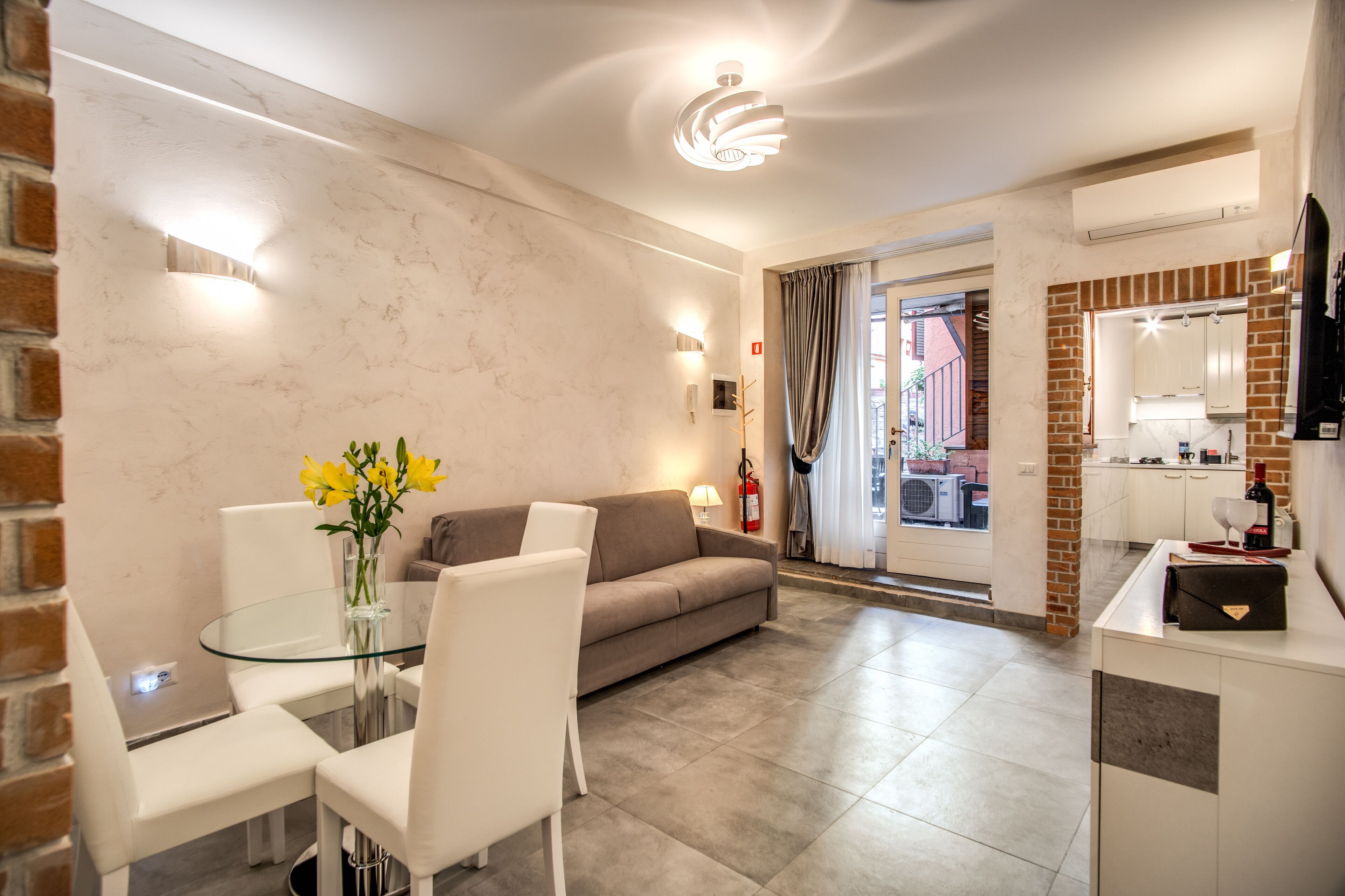 Foto - Tritone Top House