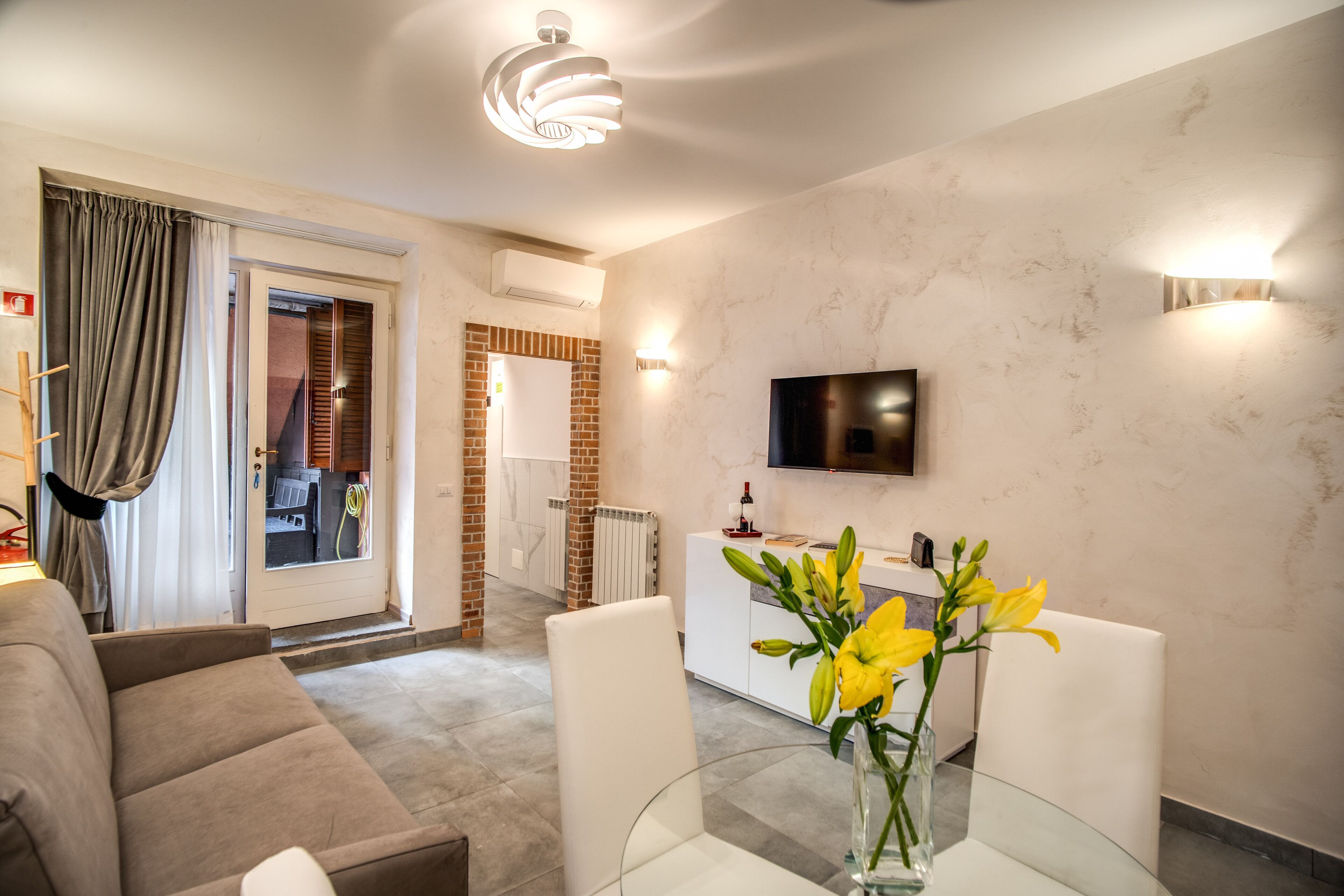 Foto - Tritone Top House