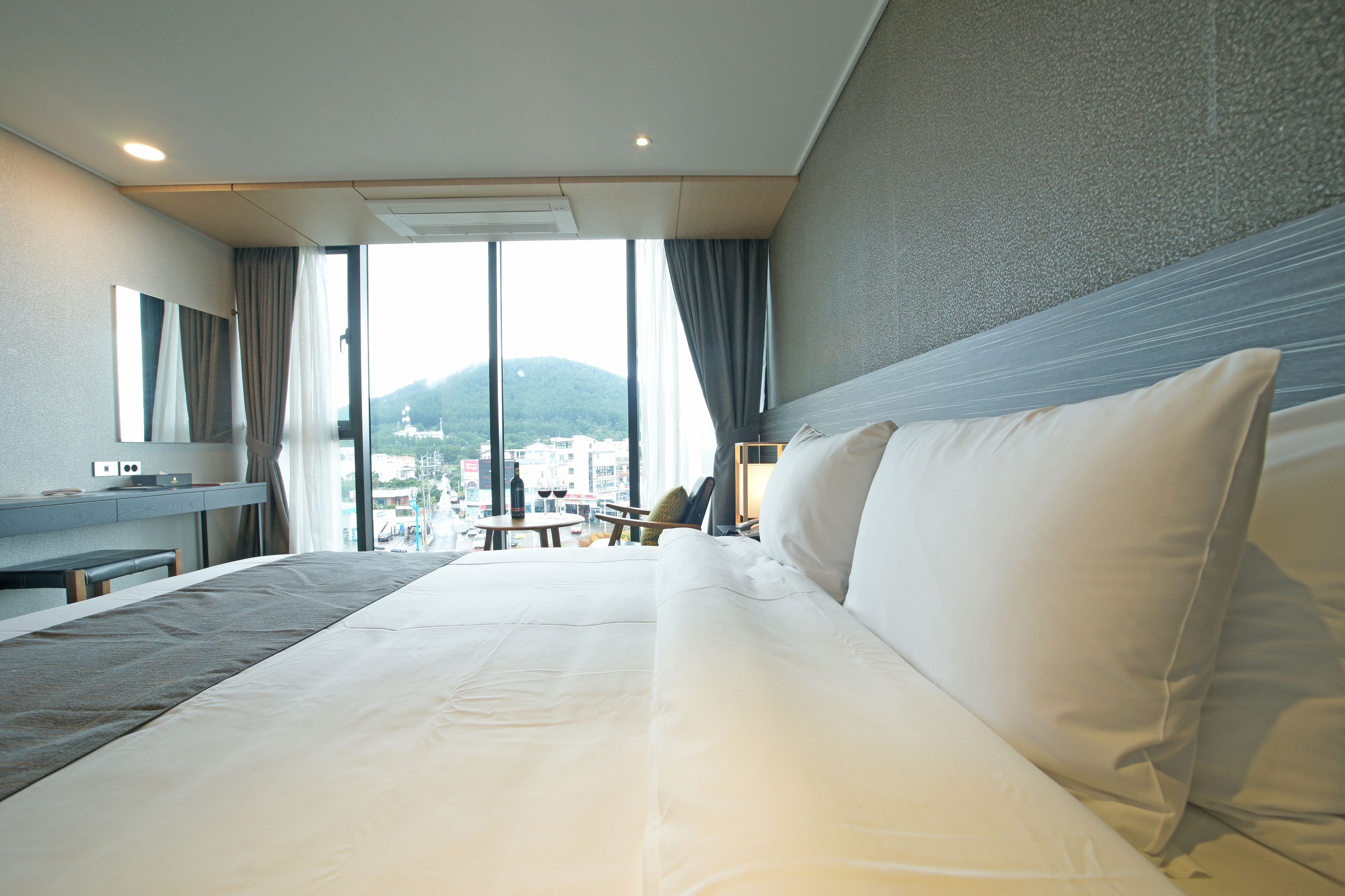 deluxe double room | view from room