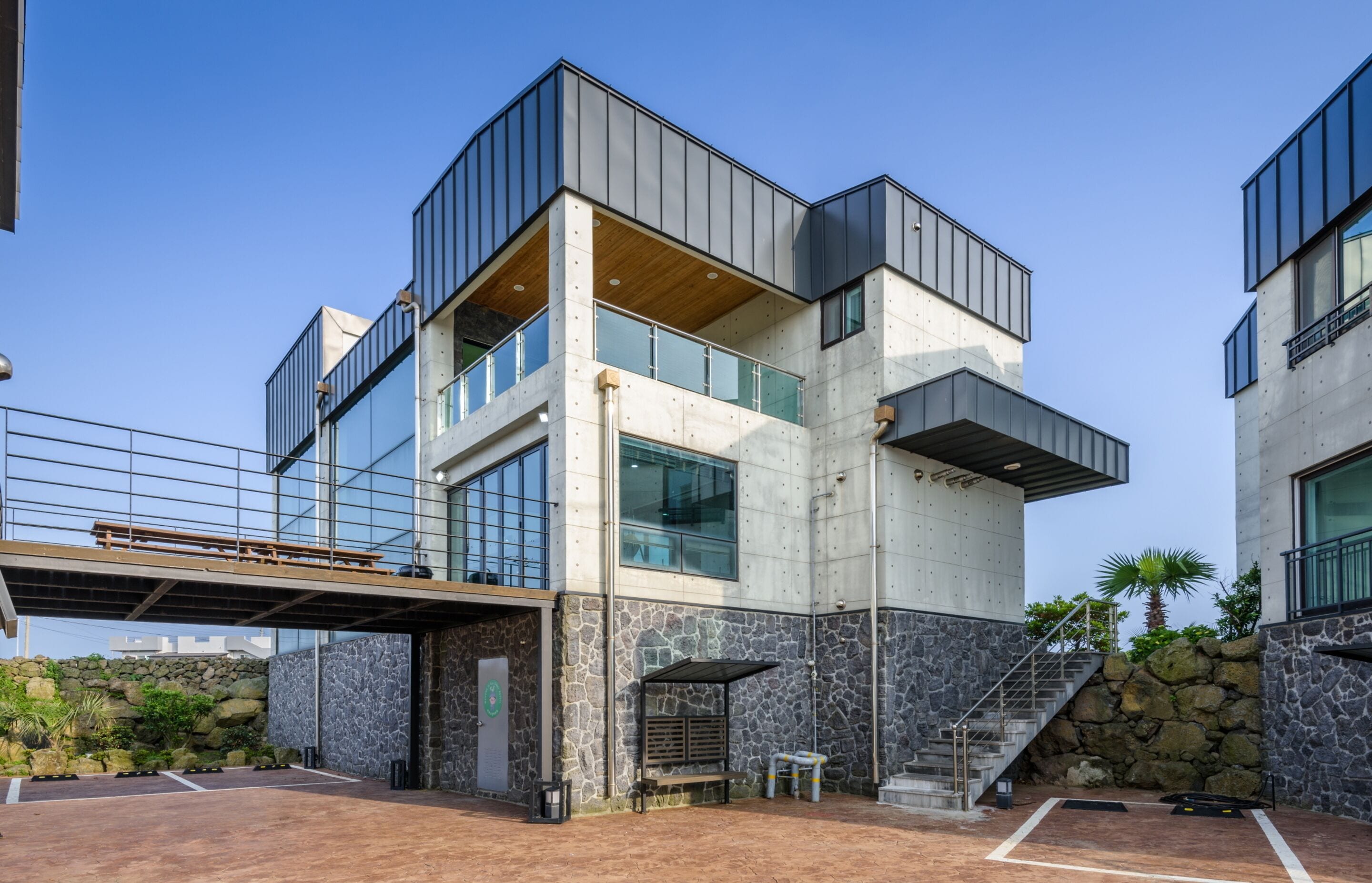 premier villa, 3 bedrooms, private pool (90py nasinbi) | view from room