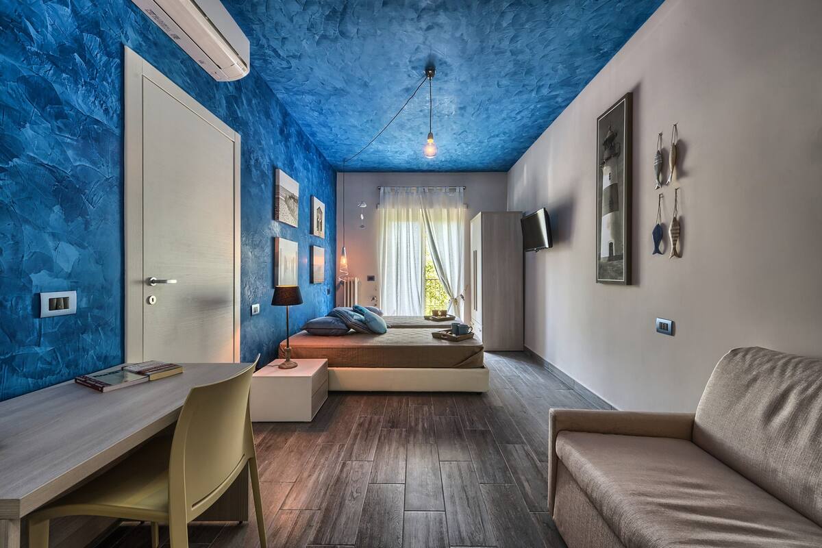 Room | Living area | LED TV