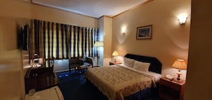 In-room safe, desk, soundproofing, rollaway beds