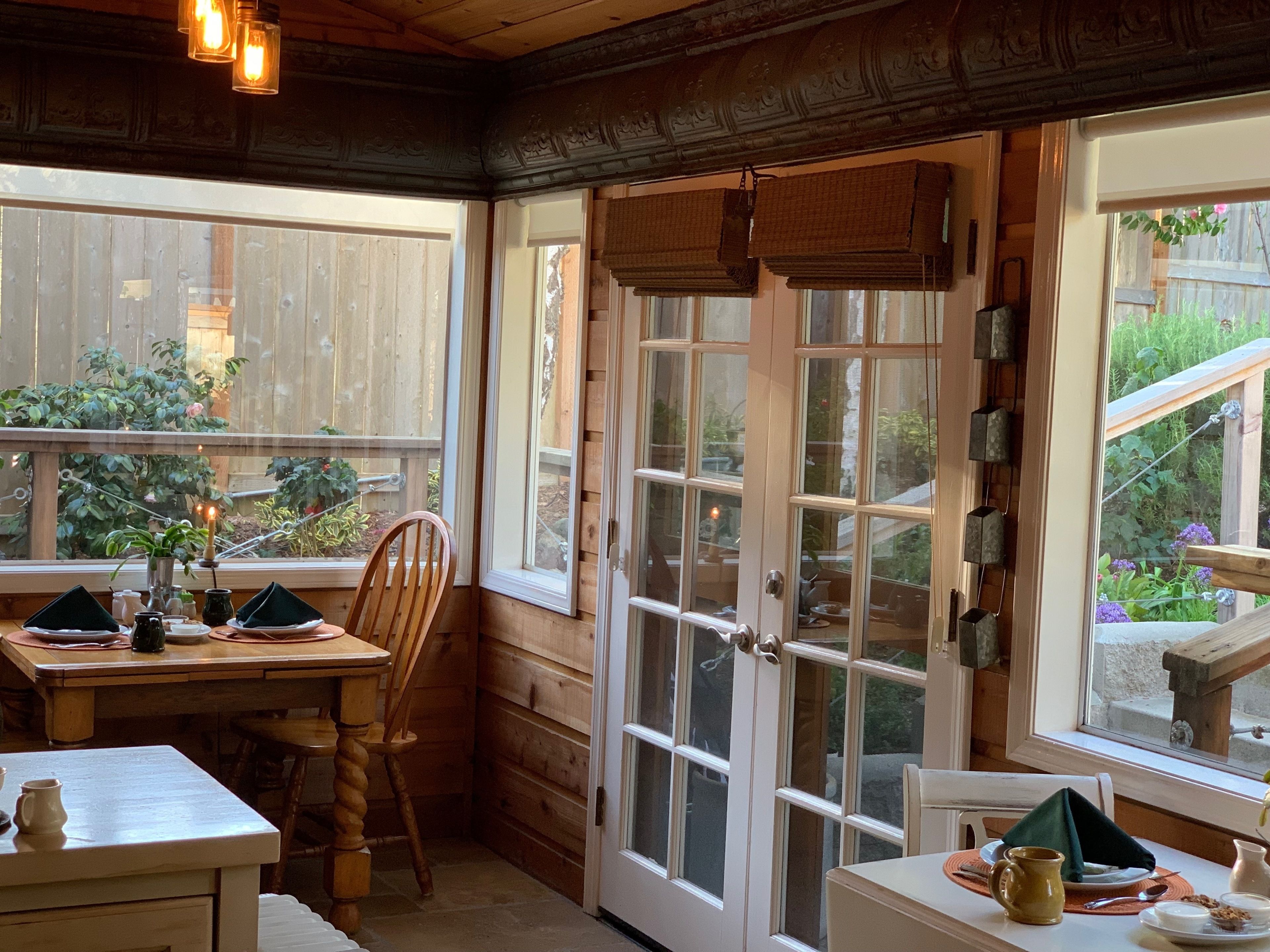 Ευρωπαϊκό πρωινό καθημερινά με χρέωση