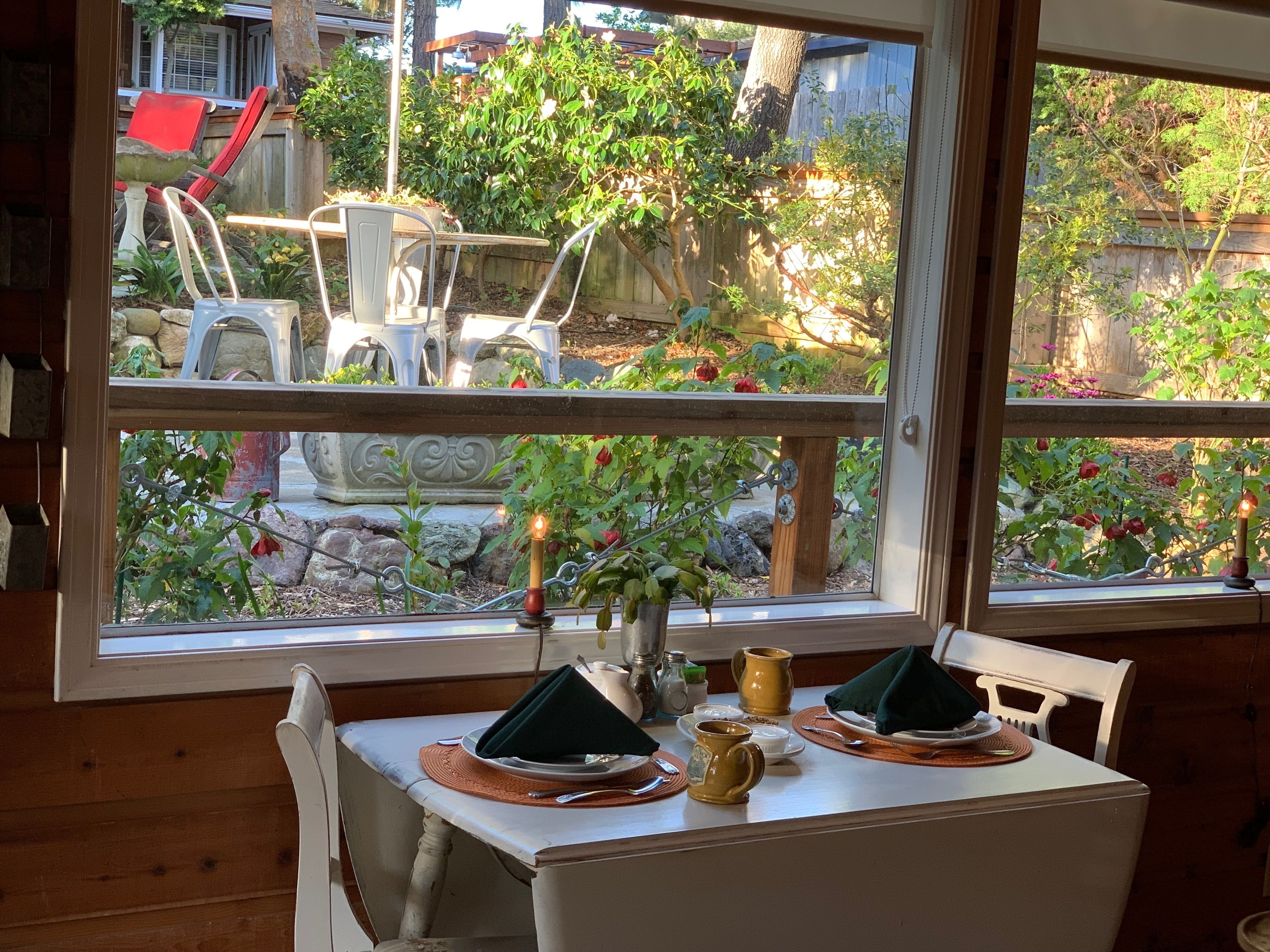 Dagelijks continentaal ontbijt (toeslag)