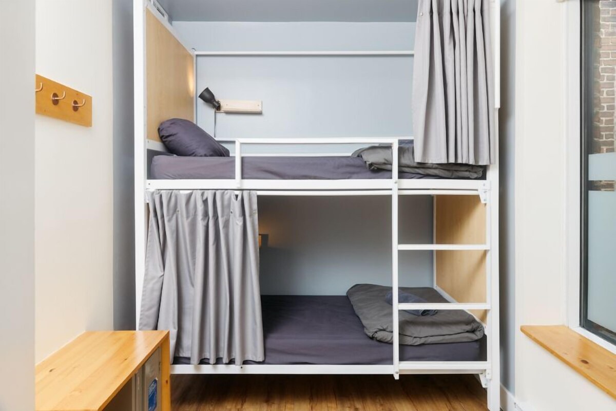Classic Twin Room | WiFi (free), bed sheets