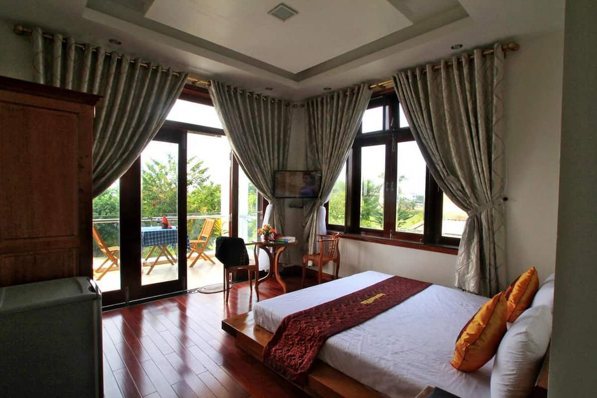 Standard Room, Garden View | Egyptian cotton sheets, hypo-allergenic bedding, pillowtop beds, minibar