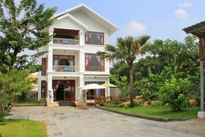 Front of property - Aquarium Villa (Hoi An)