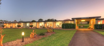 Atherton Motel