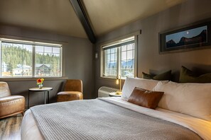 Standard Double Room, 1 Queen Bed