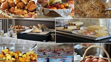 Daily buffet breakfast for a fee