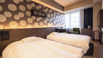 Standard-Zweibettzimmer, Nichtraucher (New Building, Japanese Modern) | Zimmersafe, Bügeleisen/Bügelbrett, kostenloses WLAN, Bettwäsche