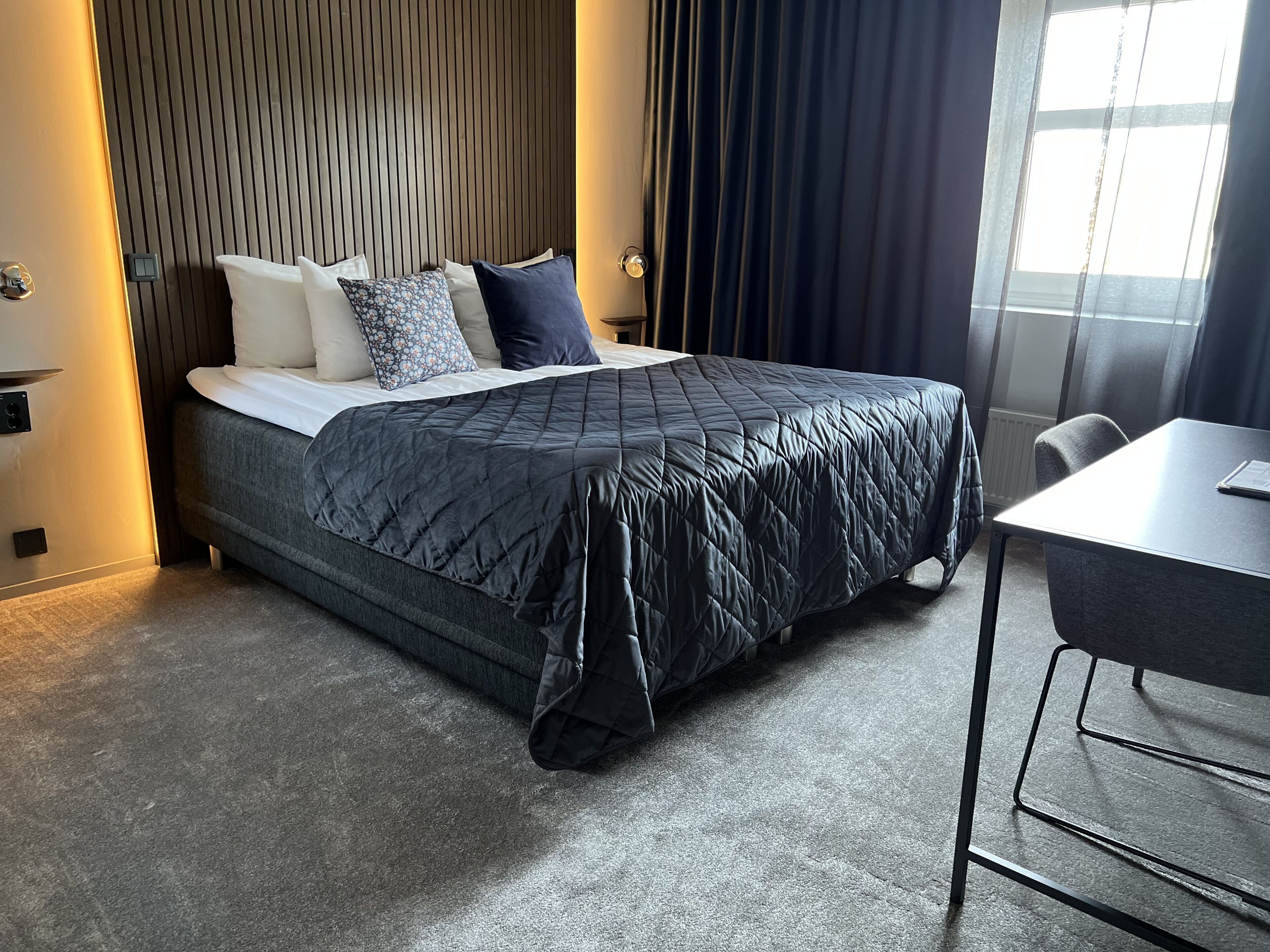 suite, sauna | minibar, in-room safe, iron/ironing board, free wifi