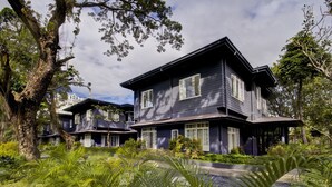 Unclassified image, 2 of 78, button - The Henry Hotel Manila (Pasay)