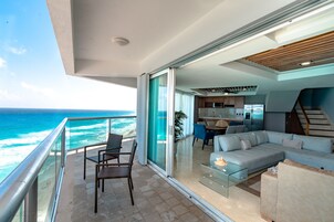 Diamond Suite | Terrace/patio