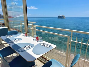Breakfast area - Nina B&B (Giardini Naxos)