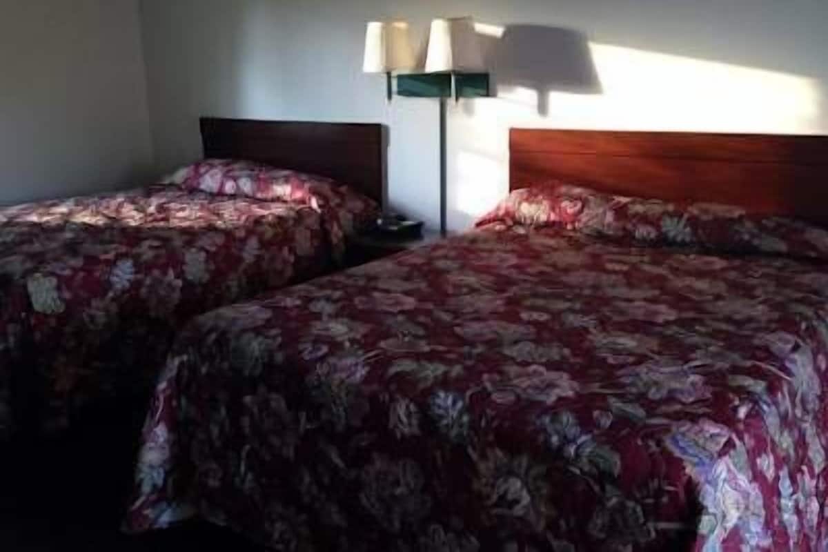 Desk, iron/ironing board (on request), rollaway beds, free WiFi